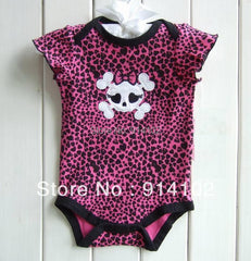 Skull design clothing set for kids girls, featuring stylish and trendy outfits in vibrant colors.