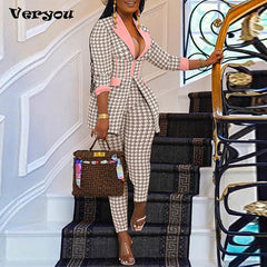 Elegant houndstooth blazer showcasing timeless fashion for sophisticated dressing in any occasion.