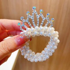 Elegant pearl crown showcasing exquisite fashion design and craftsmanship, perfect for regal occasions.