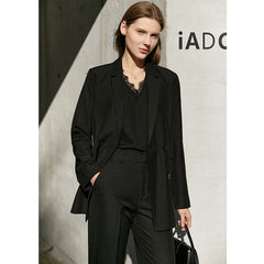 Elegant high waist trousers showcasing a sophisticated silhouette for a polished look.