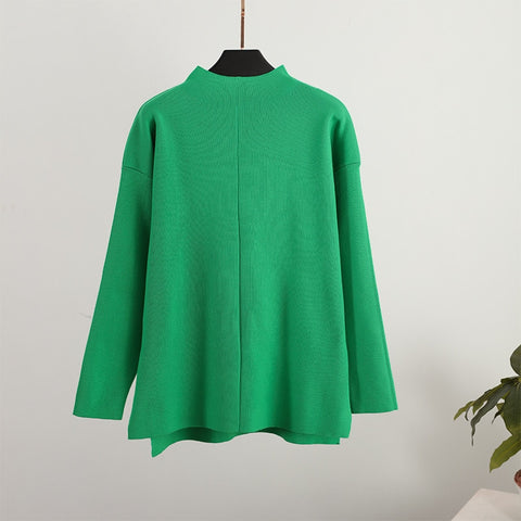 Stylish casual outfits for versatile everyday wear, perfect for both relaxed and semi-formal occasions.