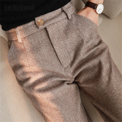 Luxurious woolen fabric showcasing elegant textures and rich colors in a refined setting.