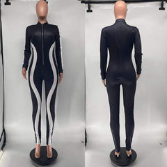 Chic bodycon dress featuring elegant design, perfect for sophisticated evening wear and stylish occasions.