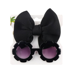 Stylish big bow sunglasses perfect for enhancing your summer fashion and protecting your eyes from the sun.