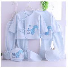 Newborn clothes collection showcasing adorable outfits for infants, perfect for everyday wear and special occasions.