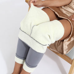 Warm thermal leggings for winter use, perfect for staying cozy during the cold season.