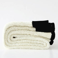 Warm thermal leggings for winter use, perfect for staying cozy during the cold season.