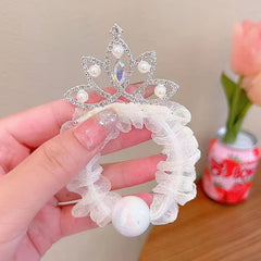 Elegant pearl crown showcasing exquisite fashion design and craftsmanship, perfect for regal occasions.
