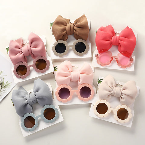 Stylish big bow sunglasses perfect for enhancing your summer fashion and protecting your eyes from the sun.
