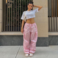 Fashionable oversized cargo pants designed for comfort and utility, perfect for contemporary streetwear enthusiasts.