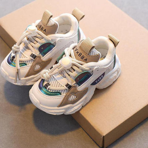Exquisite unisex sneakers crafted for luxury comfort, showcasing timeless style and unparalleled elegance.