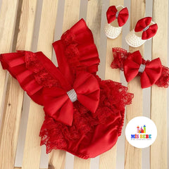 A stylish and comfortable outfit perfect for any formal occasion, blending elegance with ease.