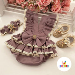 A stylish and comfortable outfit perfect for any formal occasion, blending elegance with ease.